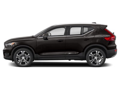 2022 Volvo XC40 T5 Momentum