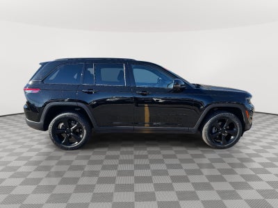 2022 Jeep Grand Cherokee Altitude 4x4