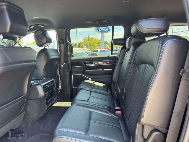 2022 Jeep Wagoneer Series III 4x4