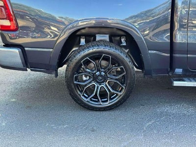 2021 RAM 1500 Laramie Crew Cab 4x4 57' Box