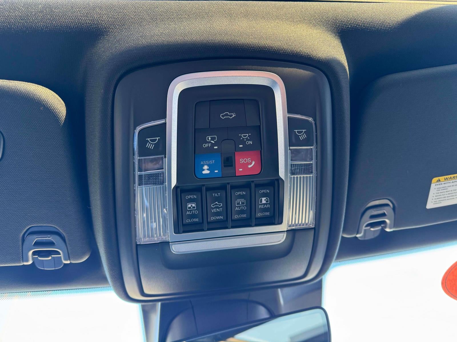 2021 RAM 1500 Laramie Crew Cab 4x4 57' Box