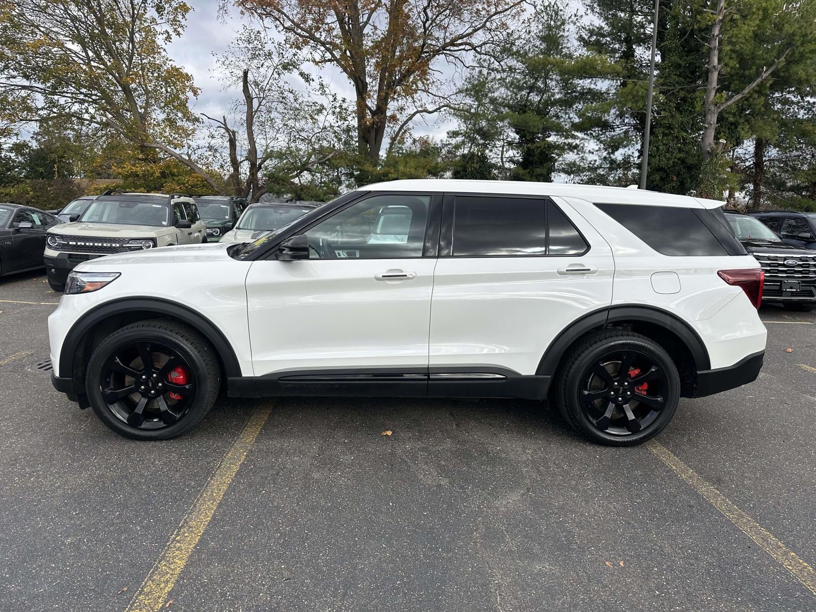 2022 Ford Explorer ST