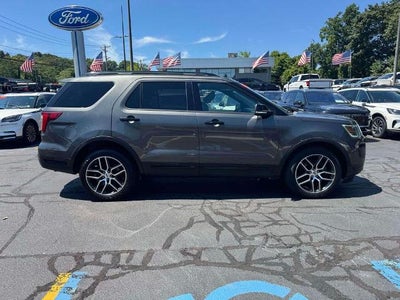 2019 Ford Explorer Sport
