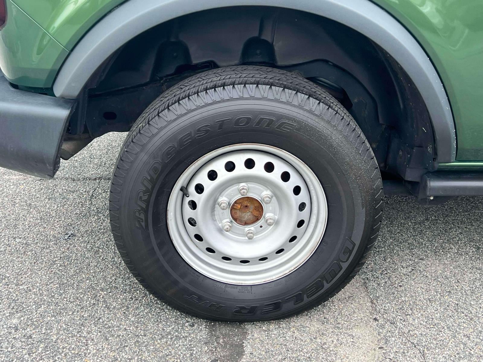 2023 Ford Bronco Base