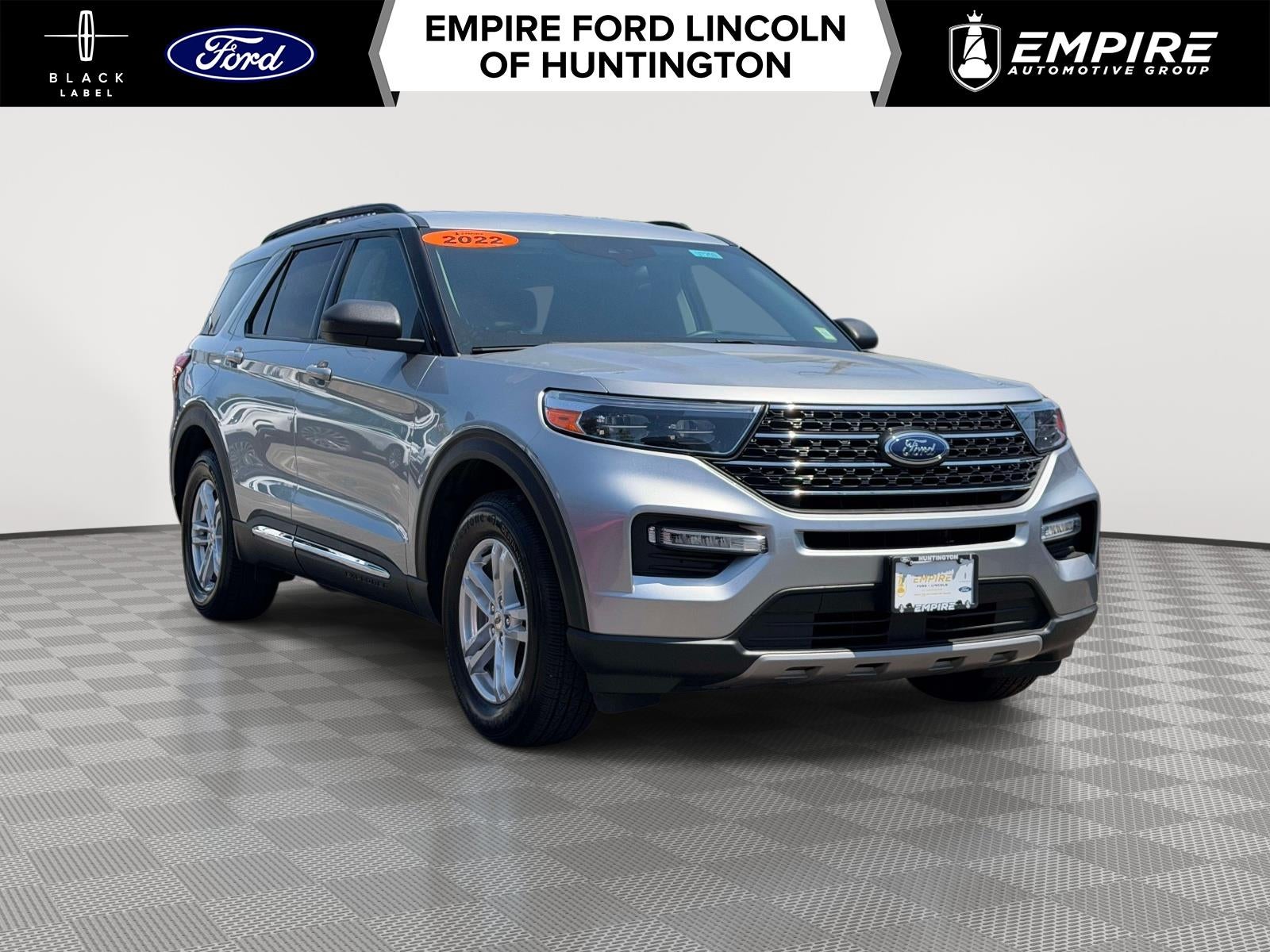 2022 Ford Explorer XLT 4WD's photo
