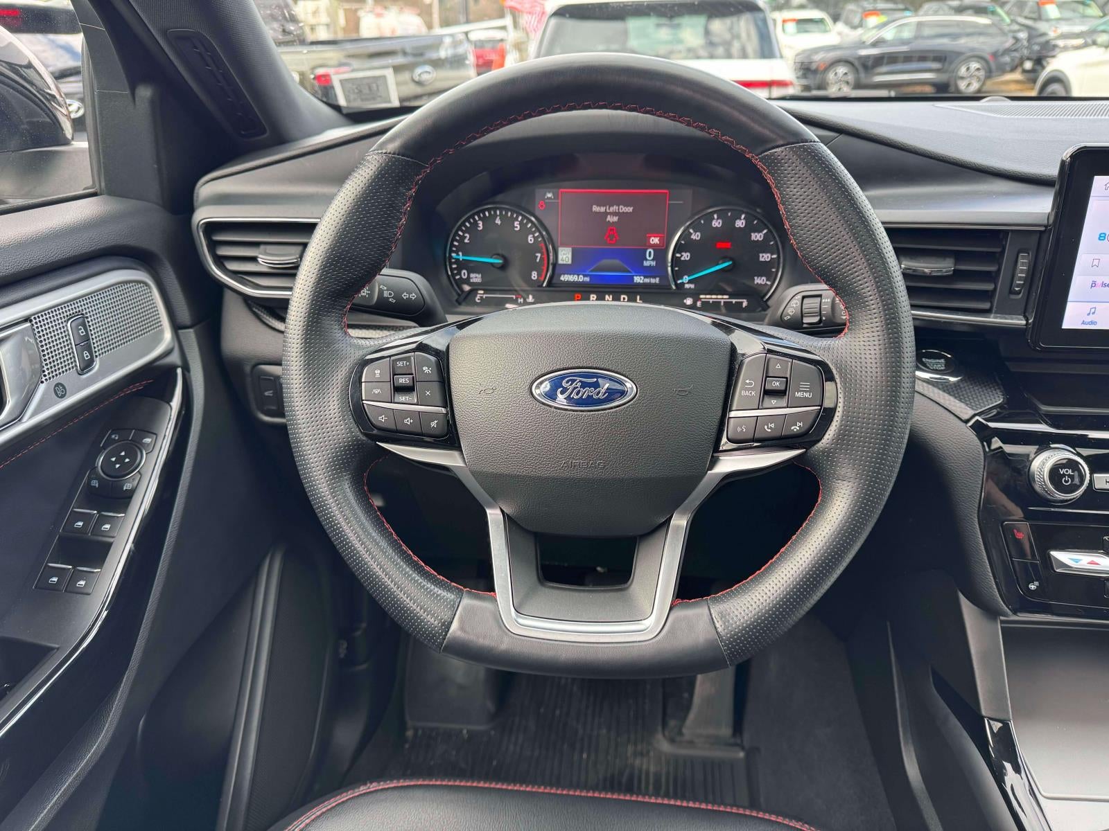 2022 Ford Explorer ST-Line