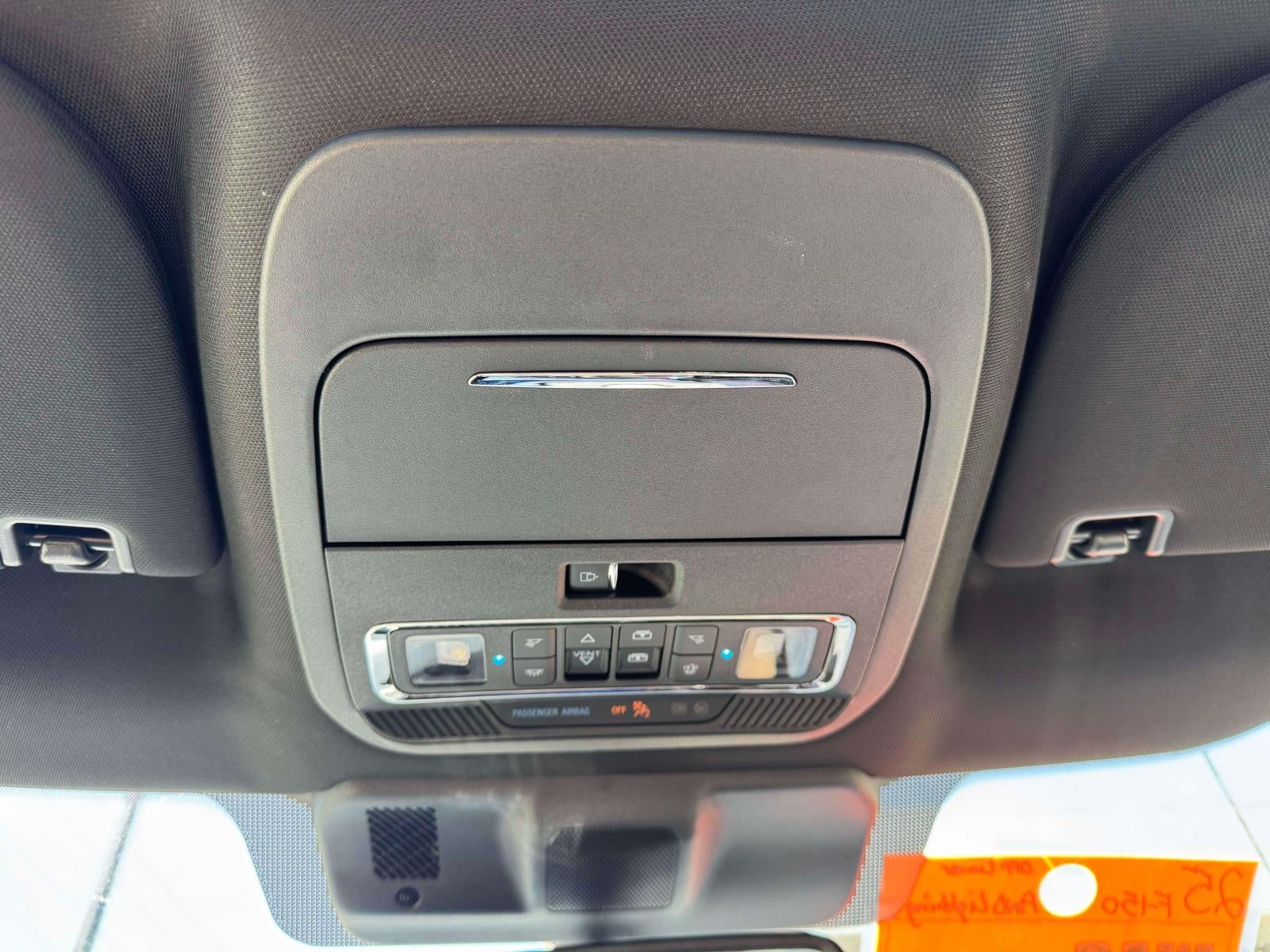 2025 Ford F-150 Lightning Platinum