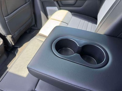 2025 Ford F-150 Lightning Platinum