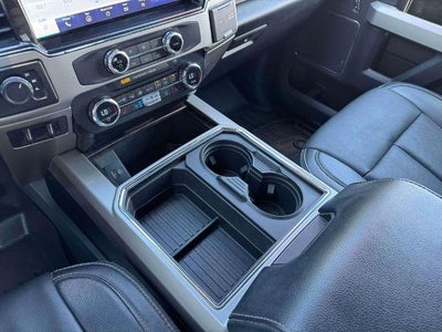 2022 Ford F-350 LARIAT