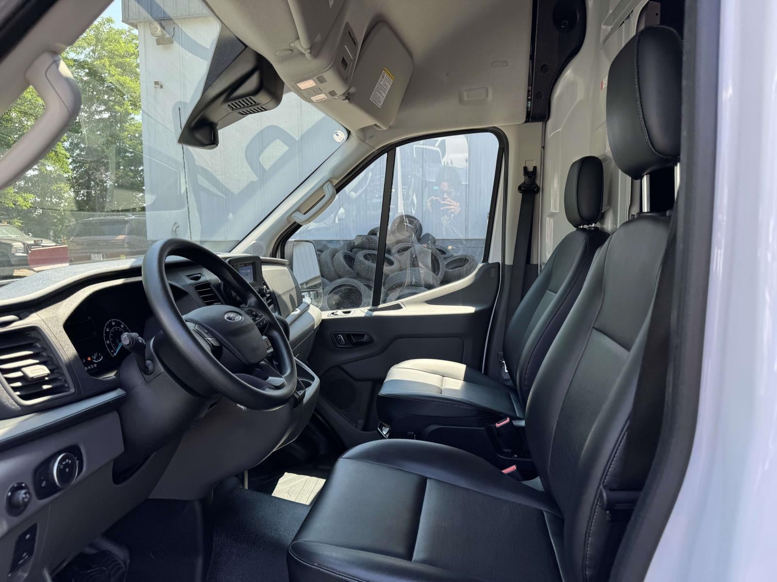 2025 Ford Transit-250 Cargo Base