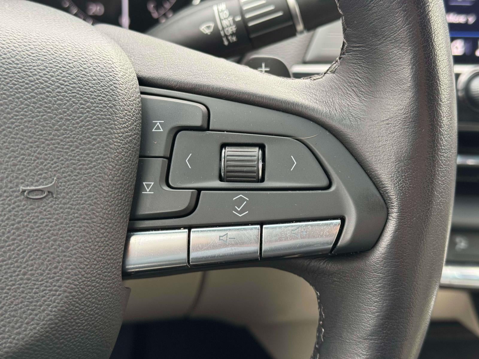 2023 Cadillac CT4 Luxury