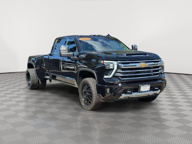 2025 Chevrolet Silverado 3500HD 4WD Crew Cab Long Bed High Country