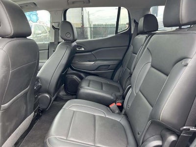 2022 GMC Acadia SLT