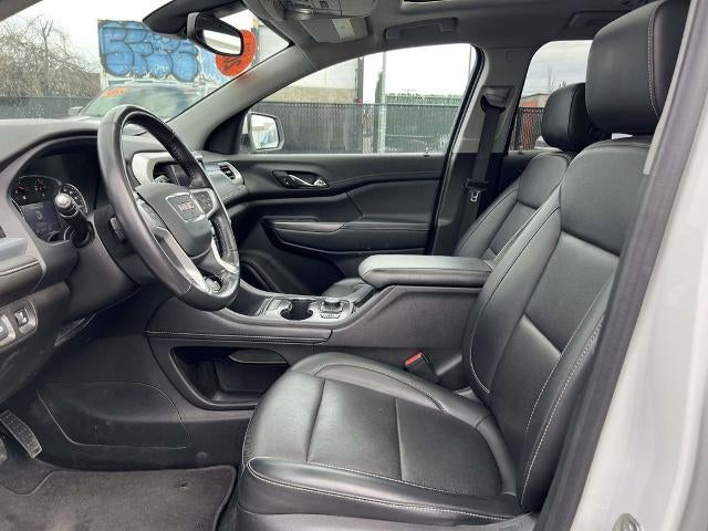 2022 GMC Acadia SLT