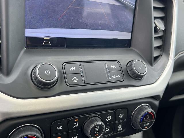2022 GMC Acadia SLT