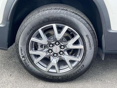 2022 GMC Acadia SLT