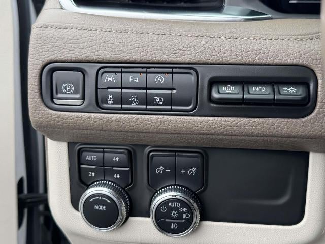 2023 GMC Yukon 4WD Denali