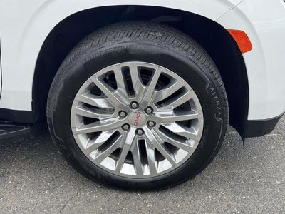 2023 GMC Yukon 4WD Denali
