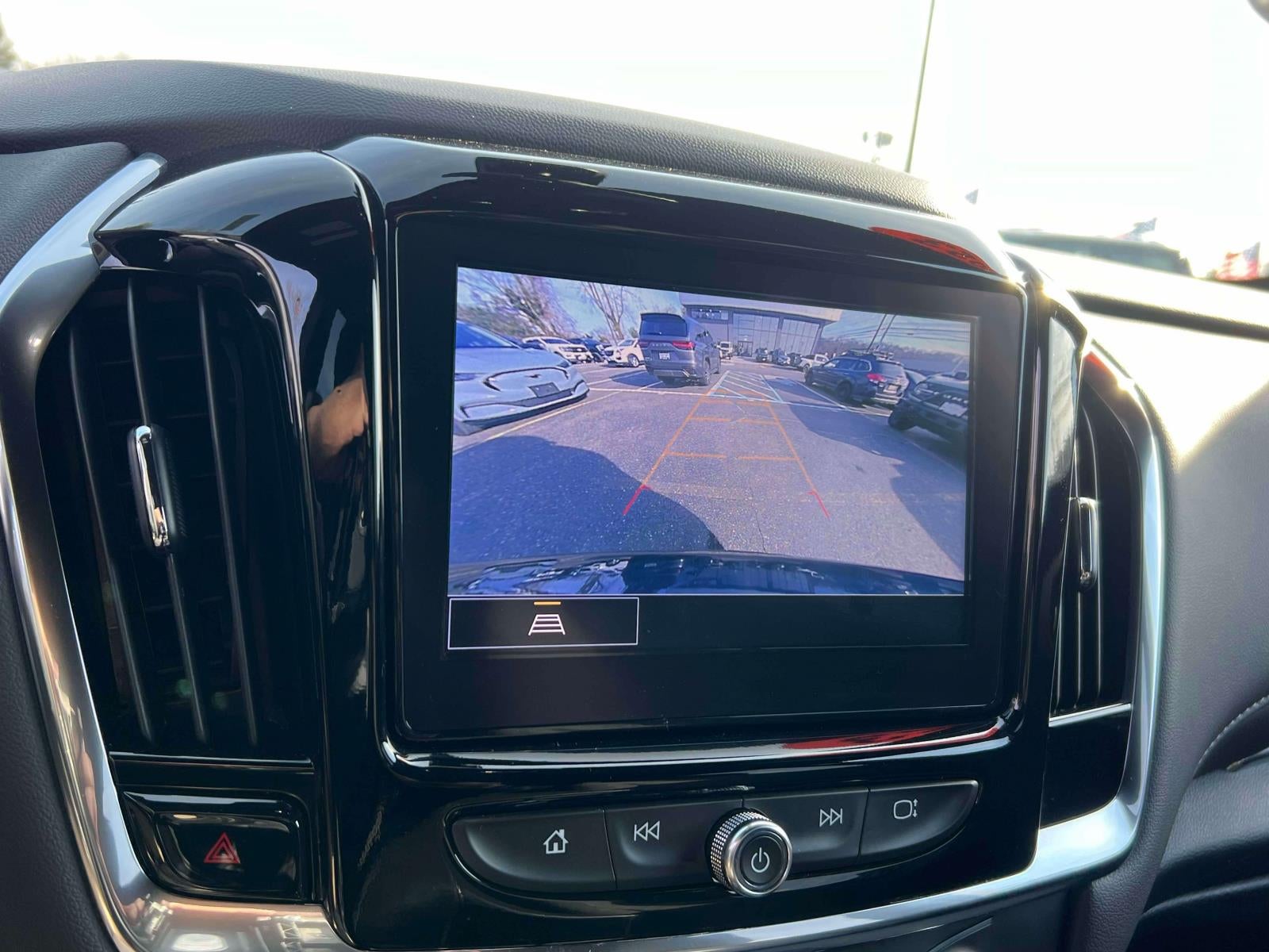 2023 Chevrolet Traverse FWD LT Cloth