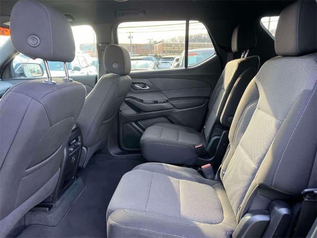 2023 Chevrolet Traverse FWD LT Cloth