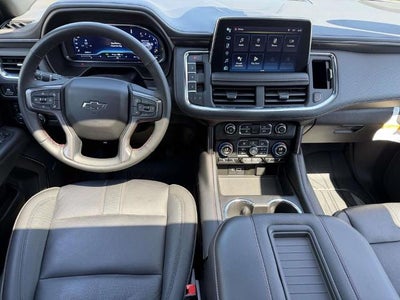 2024 Chevrolet Suburban 4WD RST