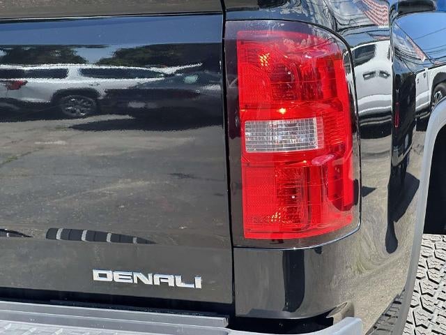 2017 GMC Sierra 2500HD Denali