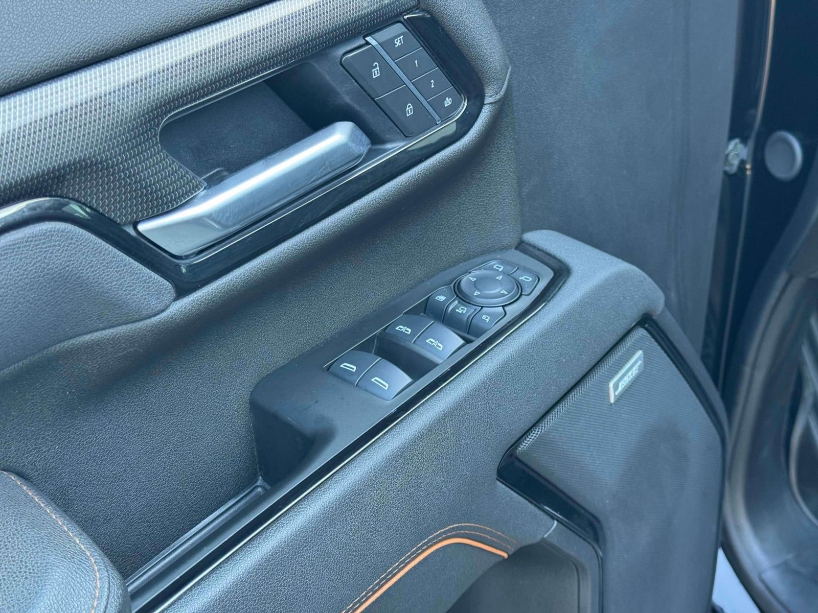 2025 GMC Sierra 2500HD Crew Cab, Standard Bed, AT4, 4WD