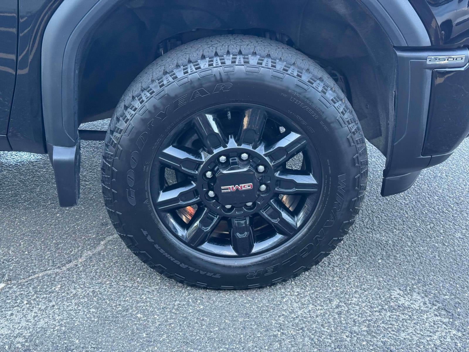 2025 GMC Sierra 2500HD Crew Cab, Standard Bed, AT4, 4WD