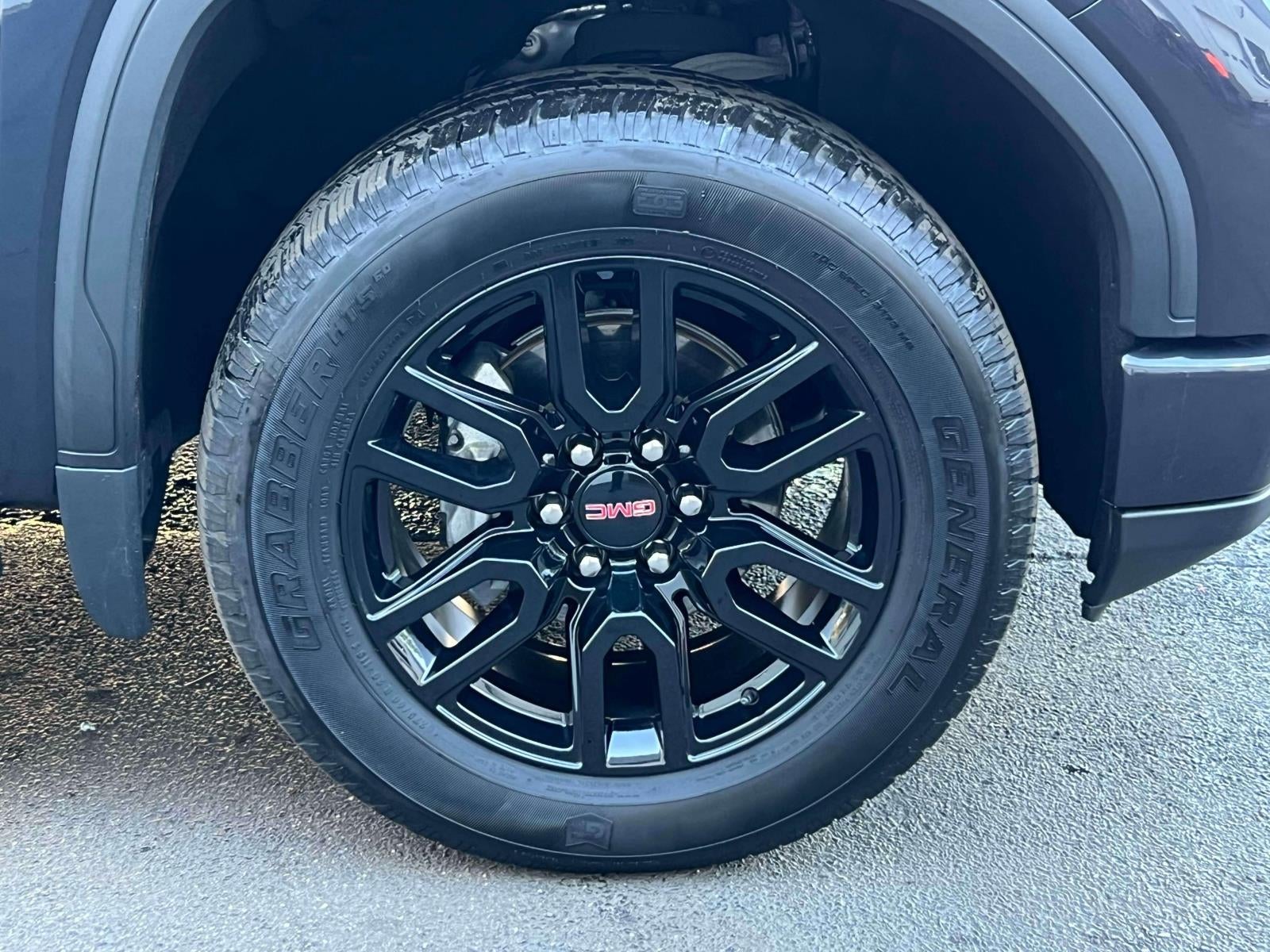 2024 GMC Sierra 1500 4WD Crew Cab Short Box Elevation with 3SB