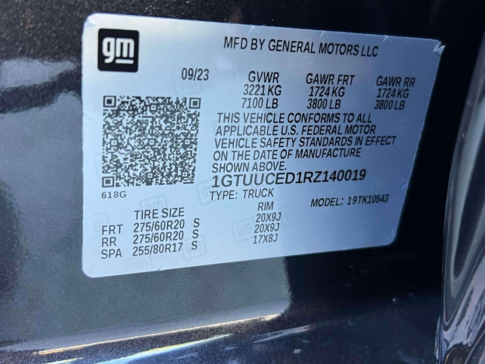 2024 GMC Sierra 1500 4WD Crew Cab Short Box Elevation with 3SB