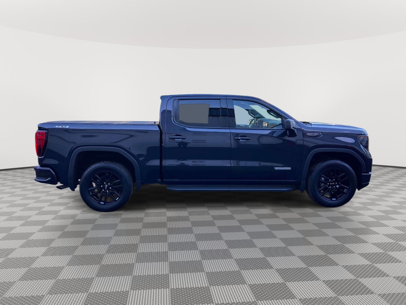 2024 GMC Sierra 1500 4WD Crew Cab Short Box Elevation with 3SB