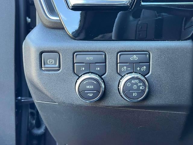 2024 GMC Sierra 1500 4WD Crew Cab Short Box Elevation with 3SB