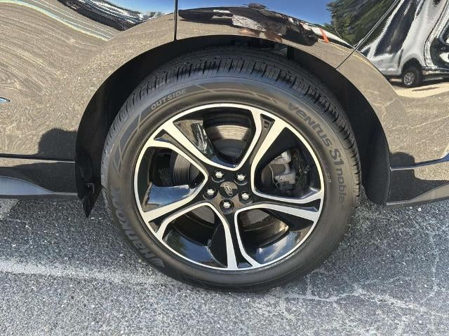 2023 Ford Edge ST