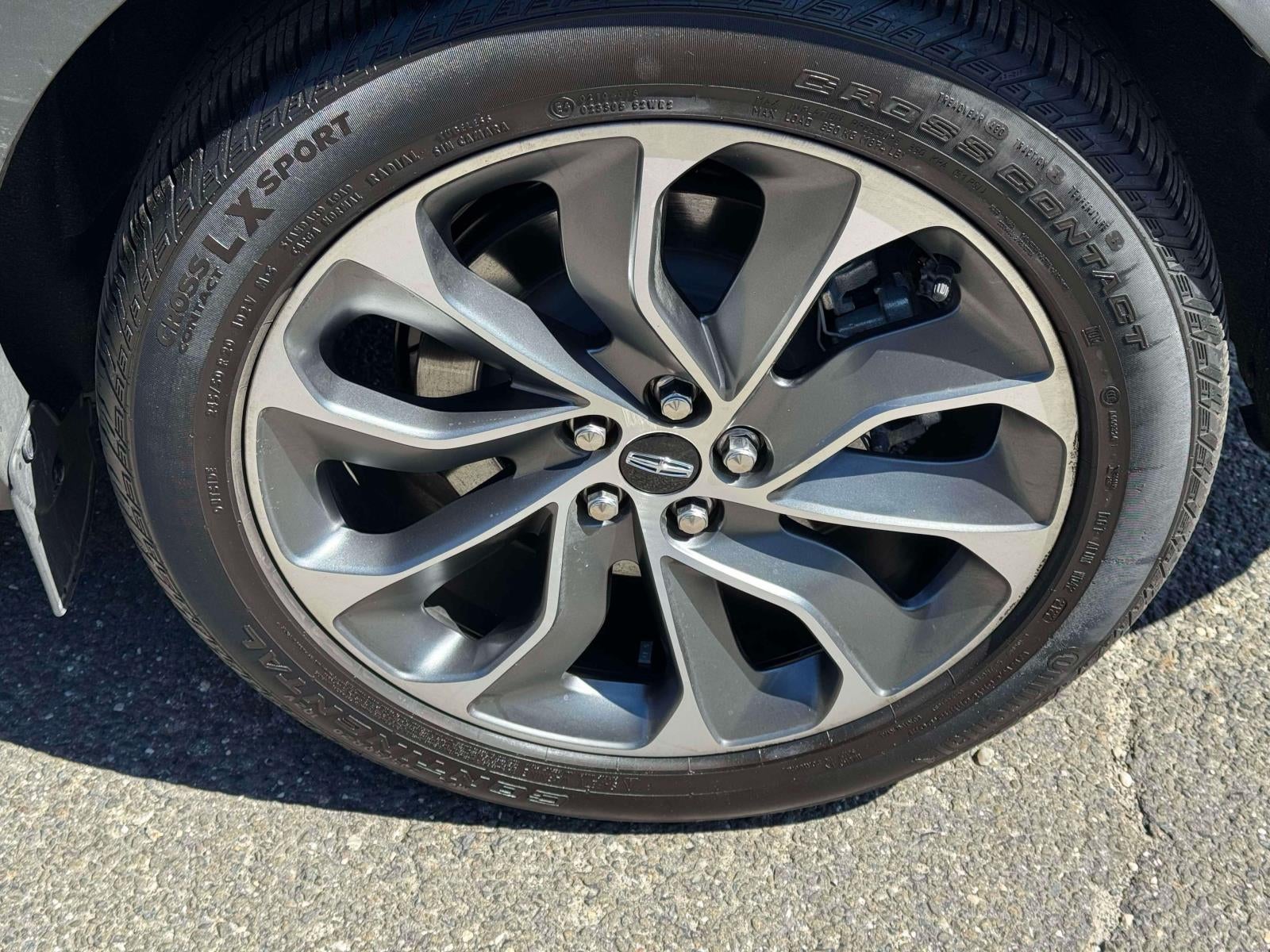 2023 Lincoln Nautilus Reserve