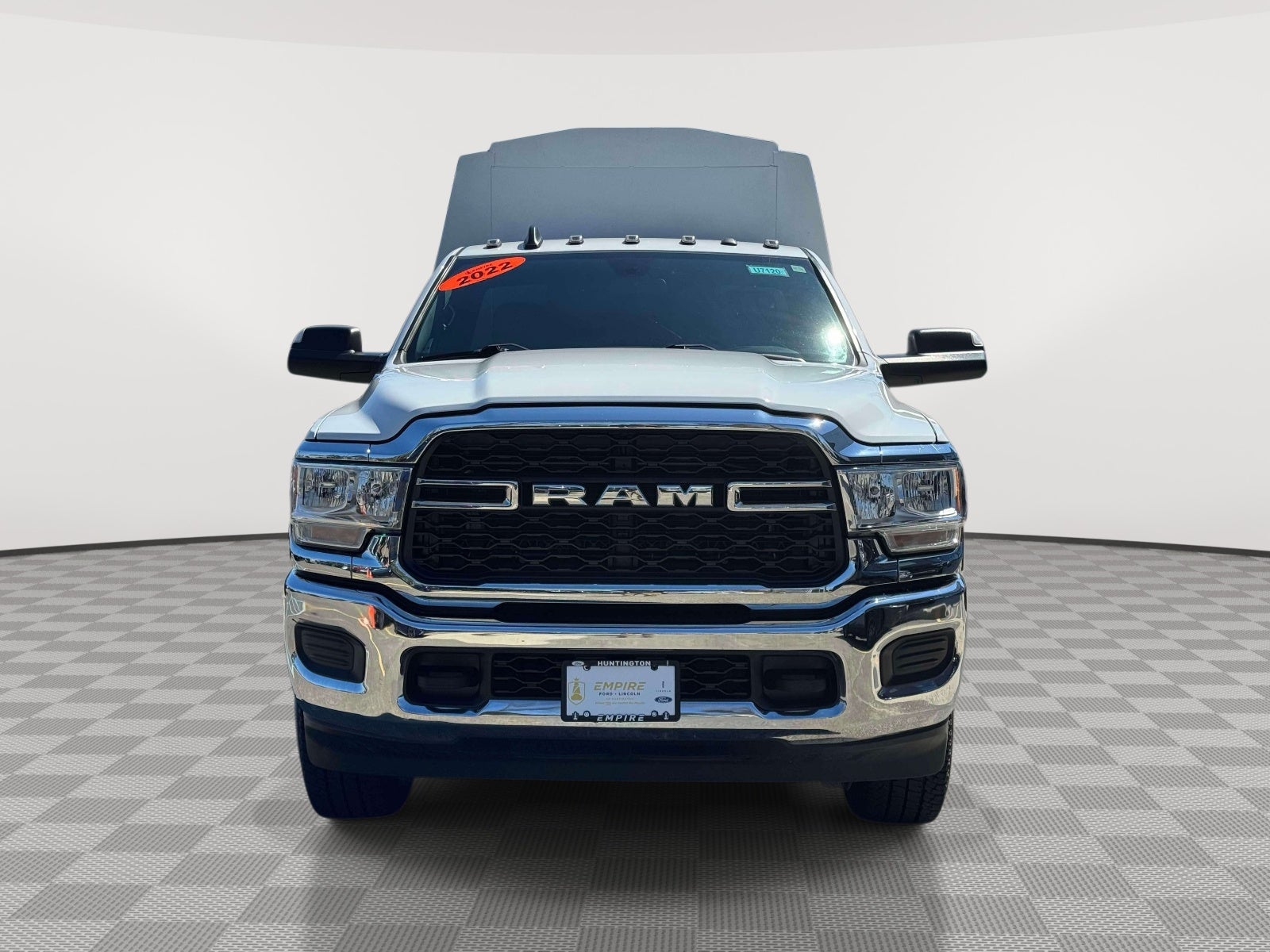 2022 RAM 2500 Tradesman Regular Cab 4x4 8 Box
