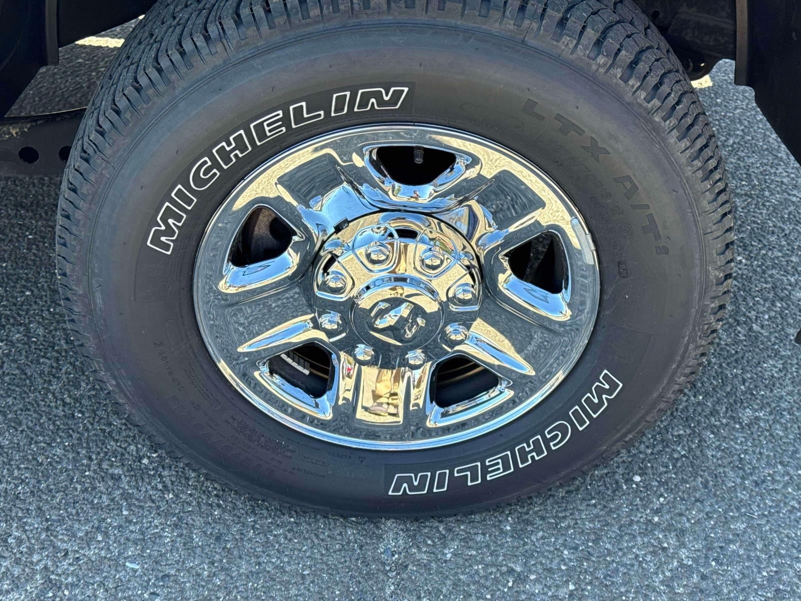 2022 RAM 2500 Tradesman Regular Cab 4x4 8 Box