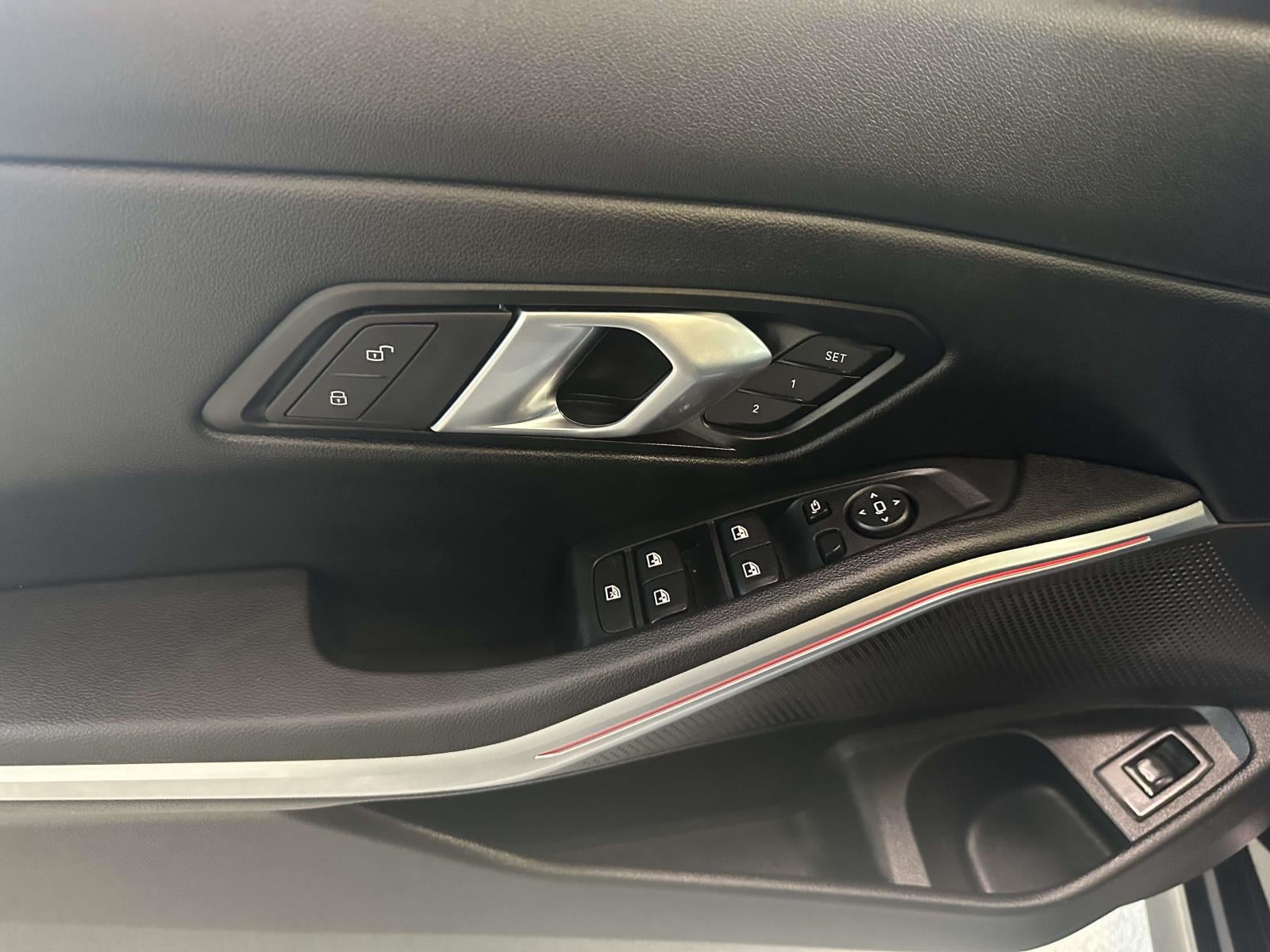 2026 BMW 330i xDrive NA