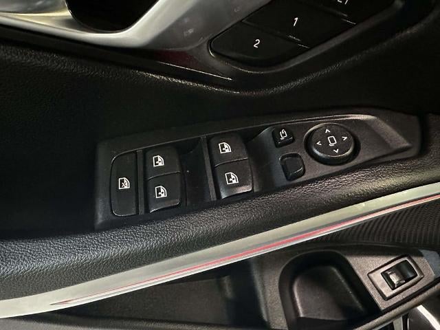 2026 BMW 330i xDrive NA