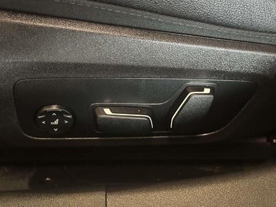 2026 BMW 330i xDrive NA