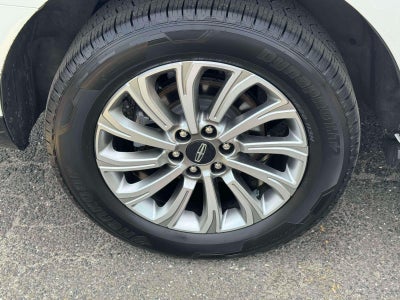 2022 Lincoln Navigator Standard