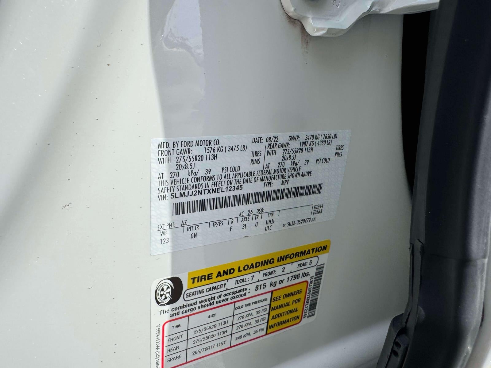 2022 Lincoln Navigator Standard