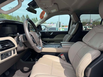 2022 Lincoln Navigator Standard