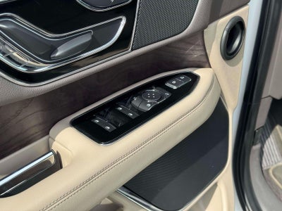 2022 Lincoln Navigator Standard