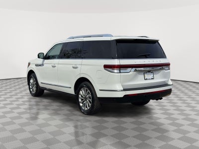 2022 Lincoln Navigator Standard