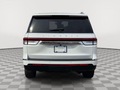 2022 Lincoln Navigator Standard