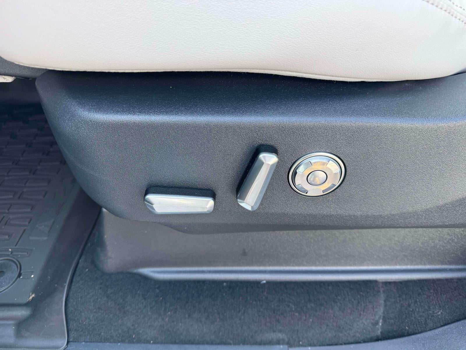 2026 Lincoln Navigator Reserve L