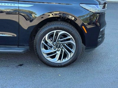 2026 Lincoln Navigator Premiere L