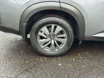2024 Nissan Pathfinder S 4WD