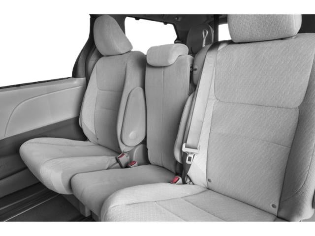 2015 Toyota Sienna LE 7 Passenger