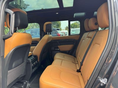 2023 Land Rover Defender 110 V8